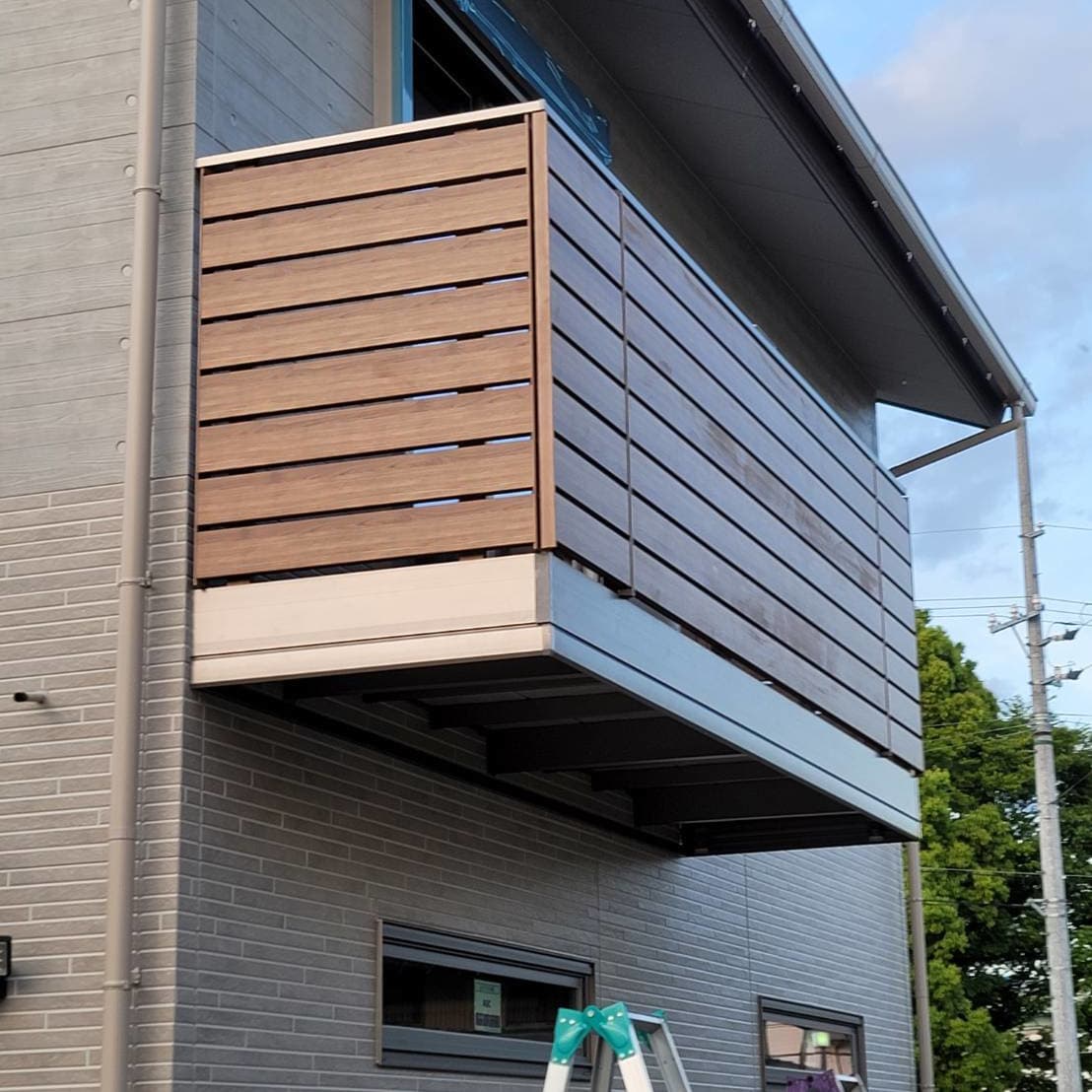 バルコニー修理 名古屋市北区 | 名古屋市北区でエクステリア工事ならイズ美