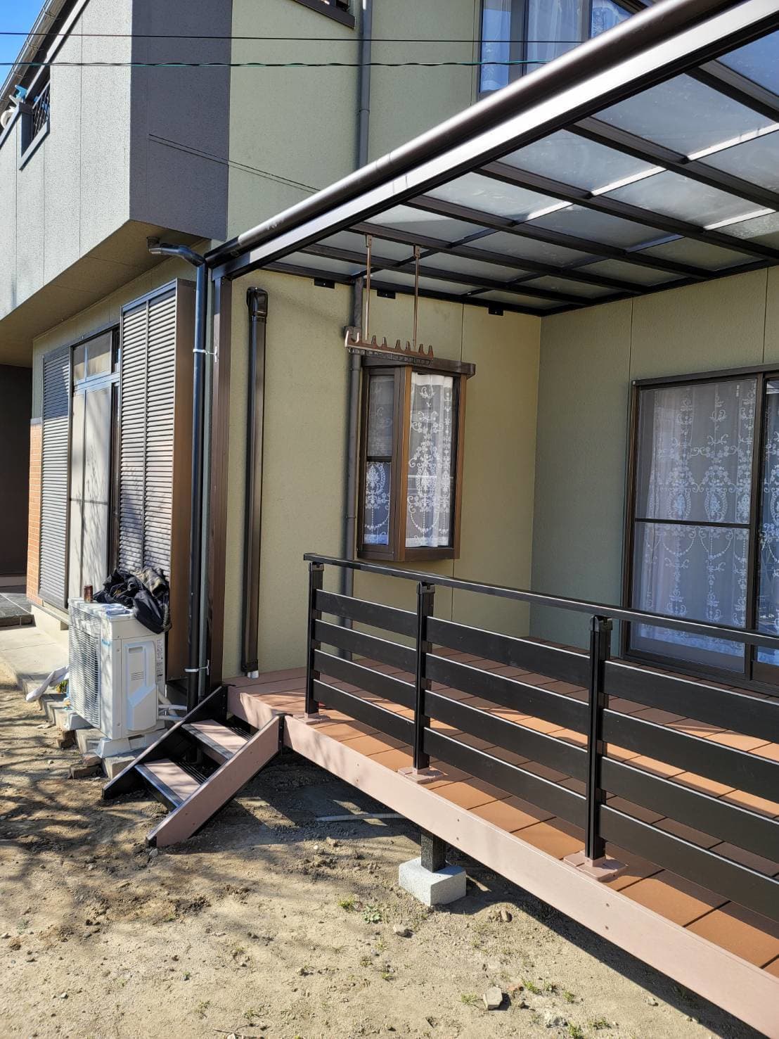 ウッドデッキ設置 | 名古屋市北区のエクステリア工事ならイズ美