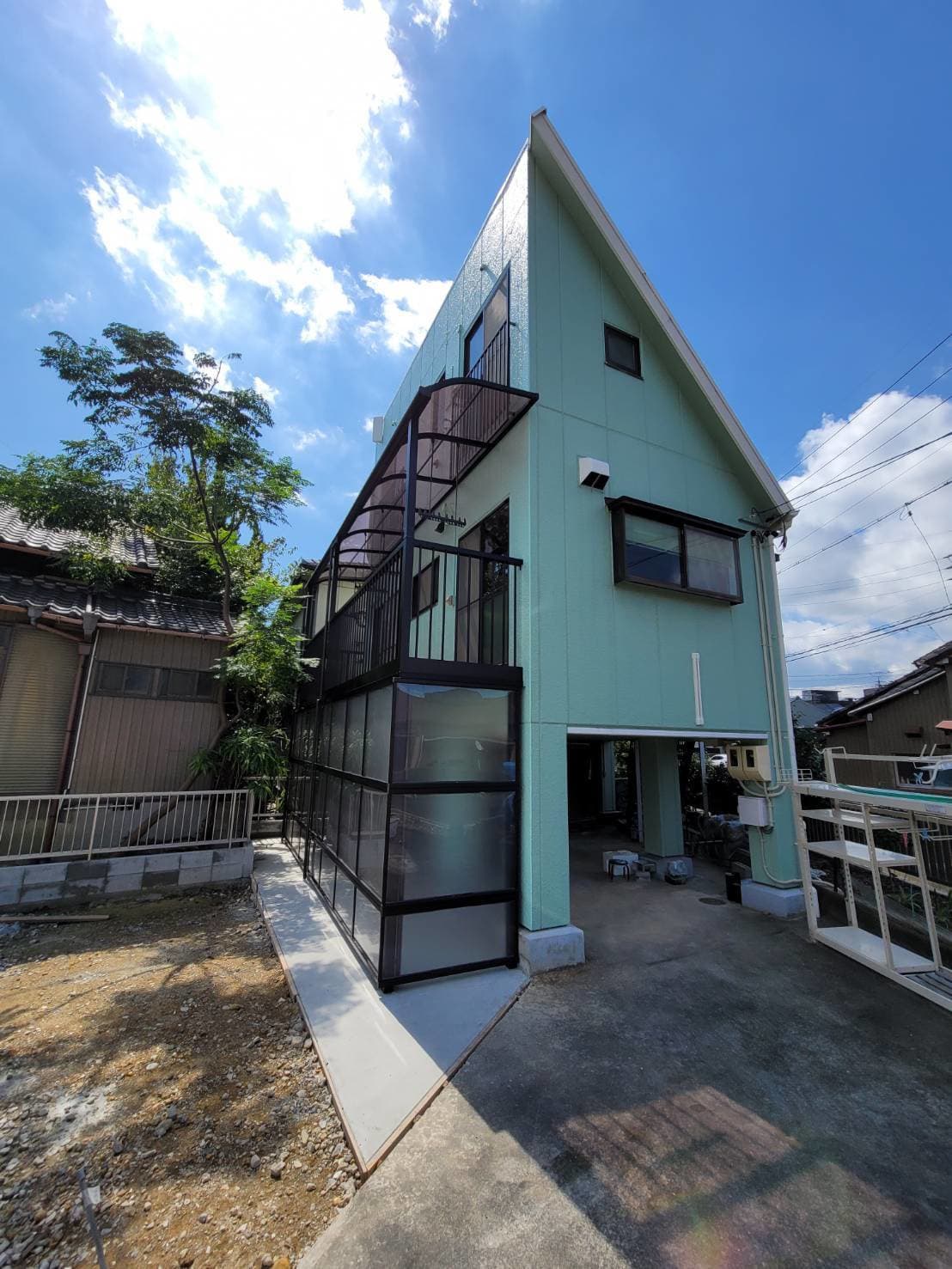 テラス新設工事 | 名古屋市北区のエクステリア工事ならイズ美