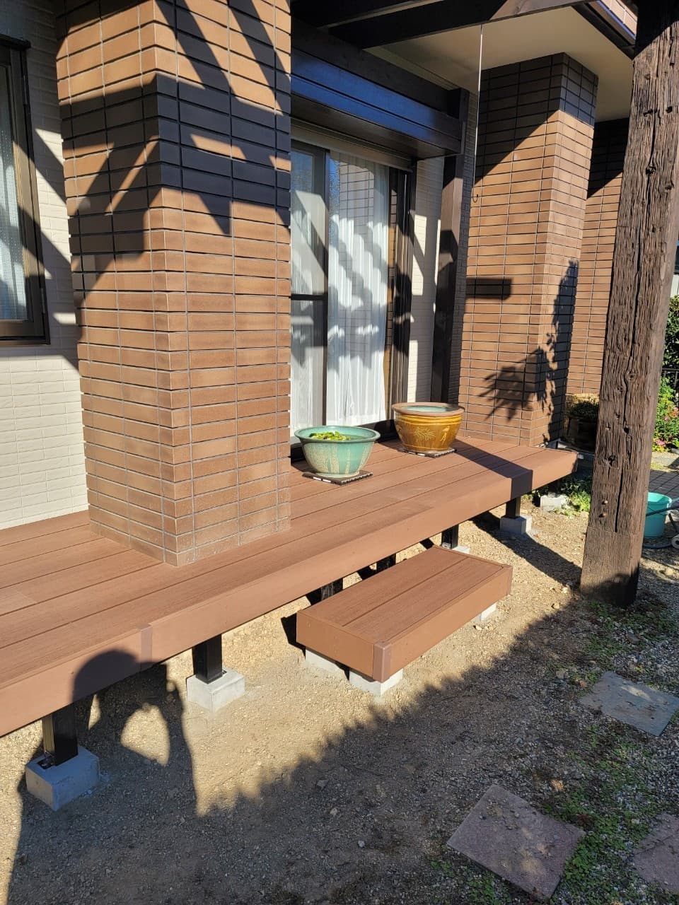 ウッドデッキ設置 | 名古屋市北区のエクステリア工事ならイズ美