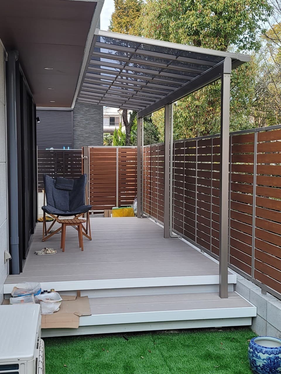 テラス工事 | 名古屋市北区のエクステリア工事ならイズ美