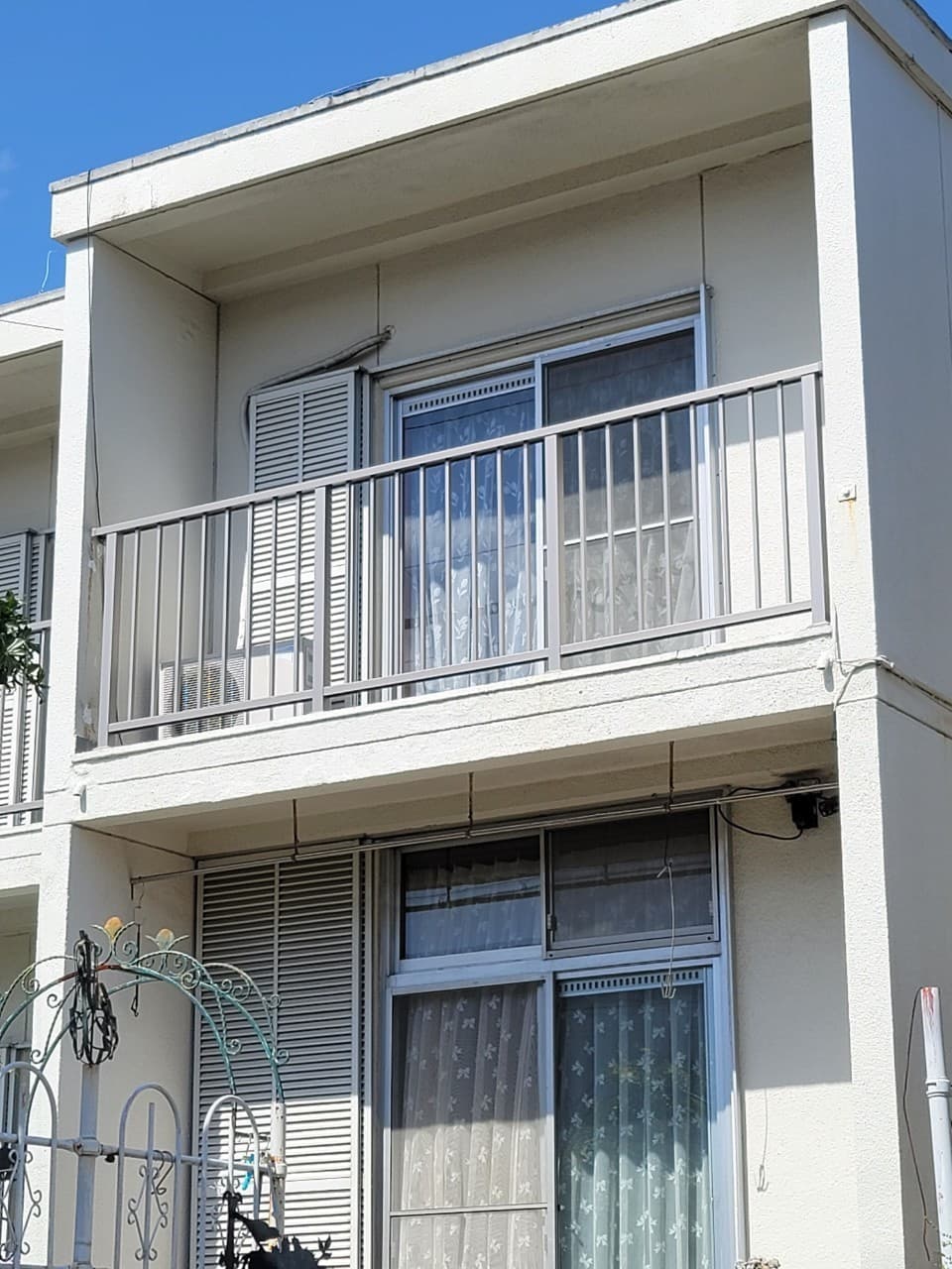 ベランダフェンス設置 | 名古屋市北区のエクステリア工事ならイズ美